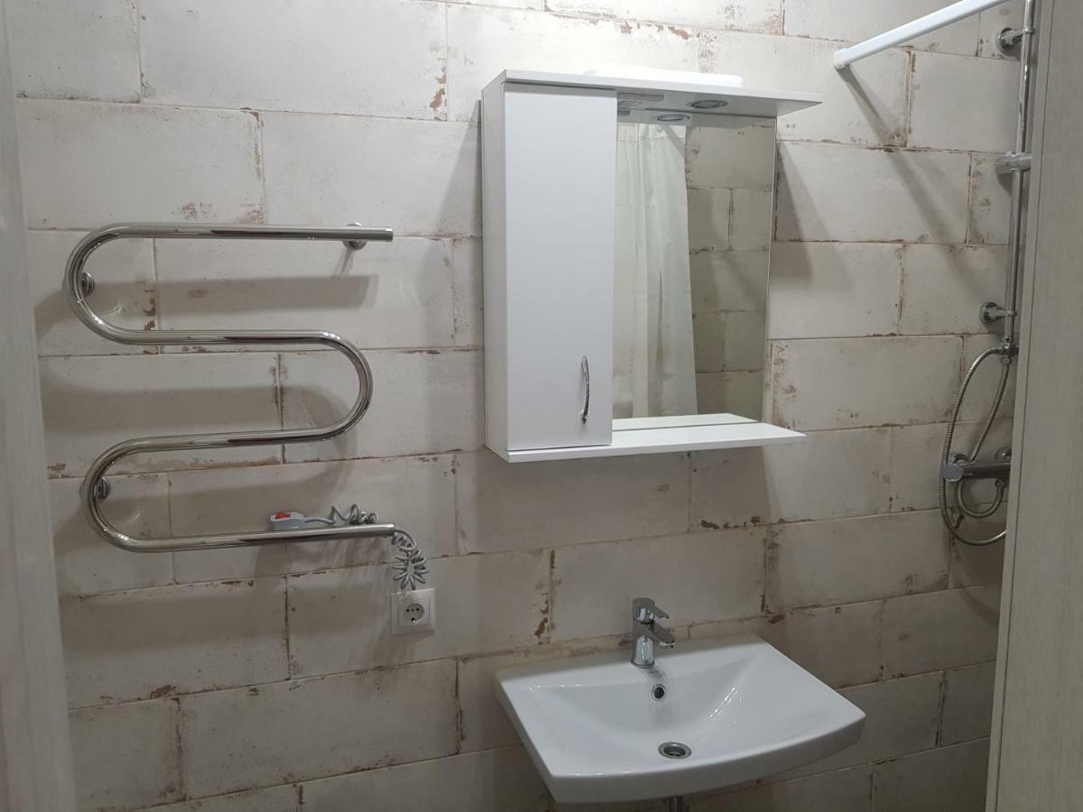 Silver Star Apartment 40M Ужгород Экстерьер фото